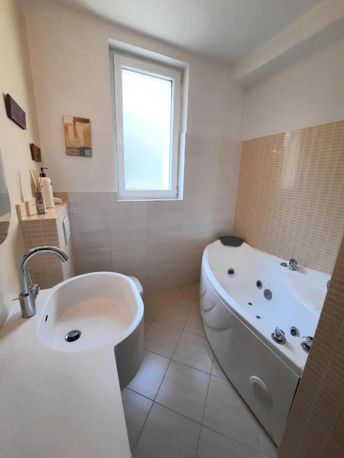 Morabeza Opatija Apartment Ngoại thất bức ảnh